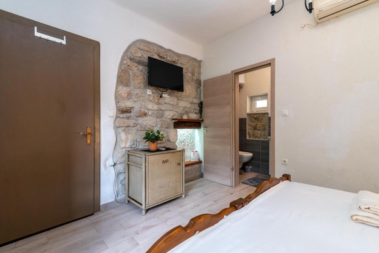 Filomena Rooms Trogir Exterior photo